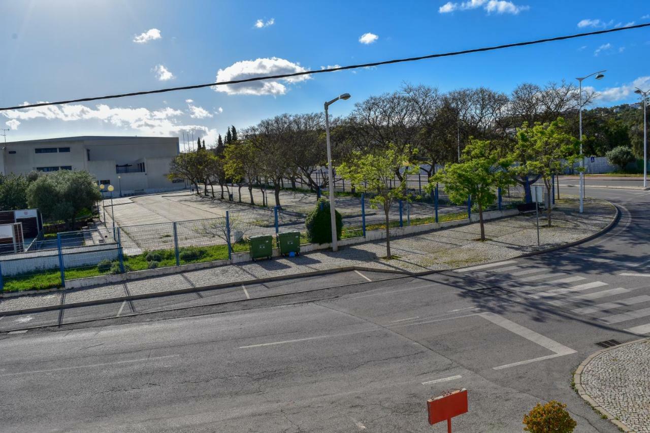 Апартаменты Flat In The Heart Of Algarve Сан-Браш-ди-Алпортел Экстерьер фото